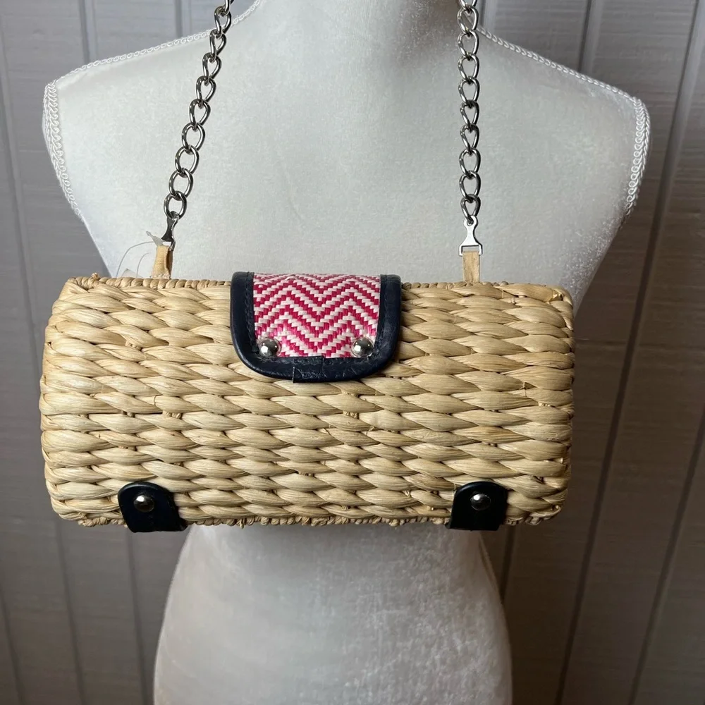 Straw studios weaved Ratan Shoulder Bag purse chain strap Pink , Tan , Navy NWT - Picture 2 of 10